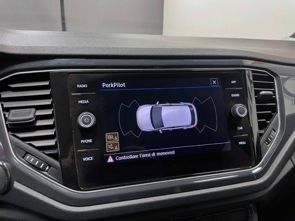 VOLKSWAGEN T-Roc 1.5 TSI STYLE - 27