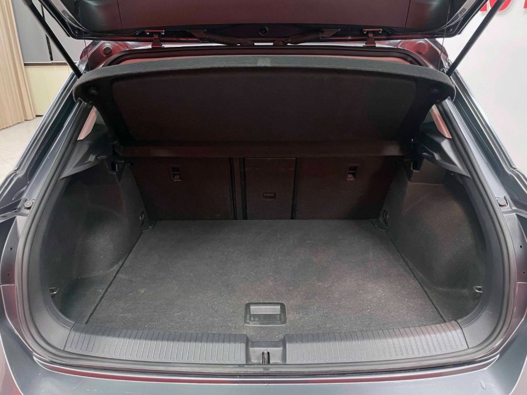 VOLKSWAGEN T-Roc 1.5 TSI STYLE - 30