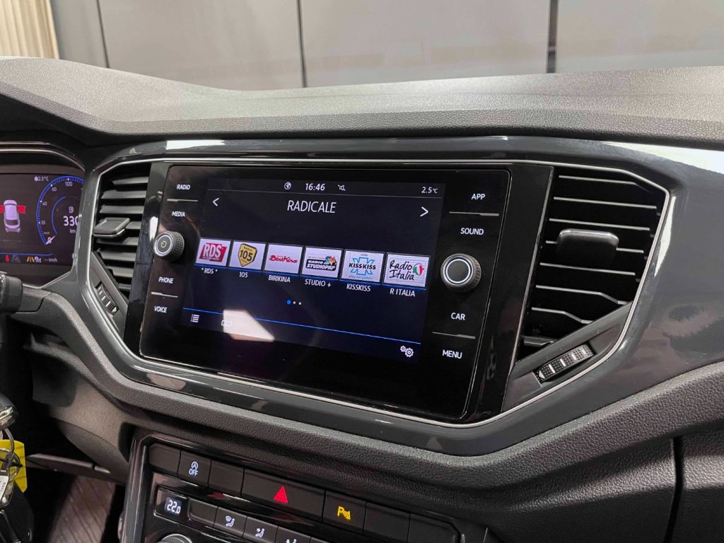 VOLKSWAGEN T-Roc 1.5 TSI STYLE - 46