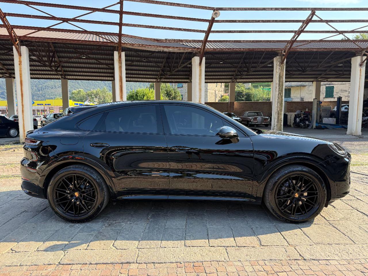 PORSCHE Cayenne Coupé 3.0 V6 - 9