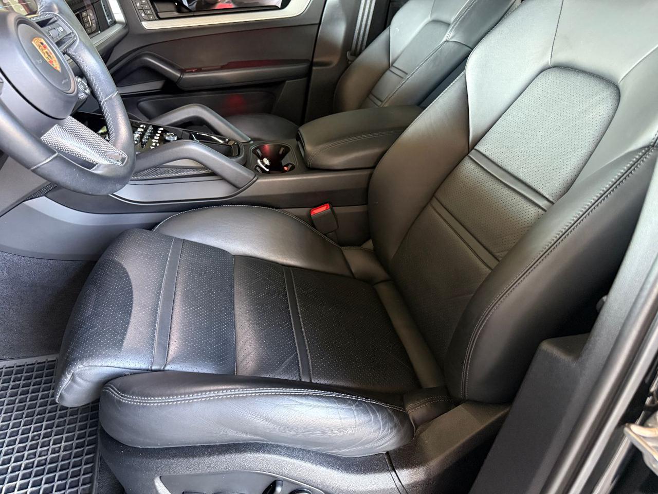 PORSCHE Cayenne Coupé 3.0 V6 - 27