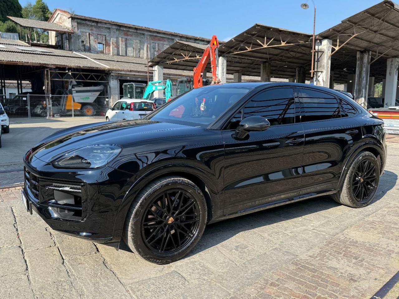 PORSCHE Cayenne Coupé 3.0 V6 - 13