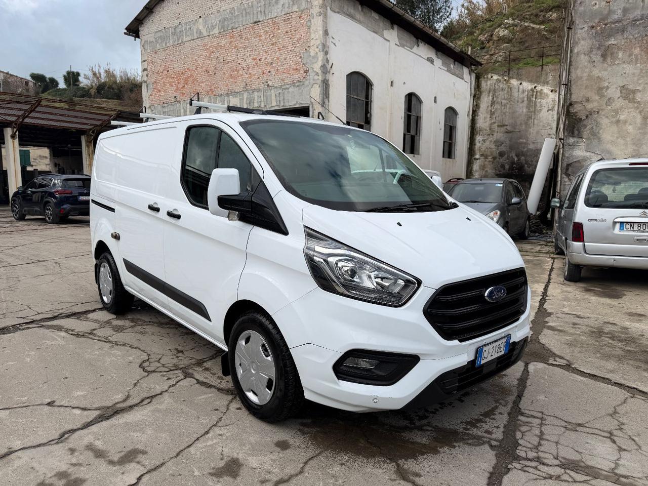 FORD Transit Custom 280 2.0 EcoBlue Hybrid 130 PC  Titan ALL. OFFICINA - 2