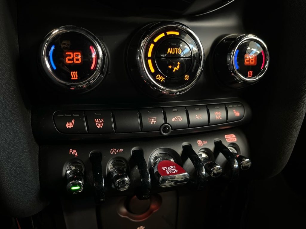 MINI John Cooper Works 2.0 John Cooper Works JCW Cabrio - 14