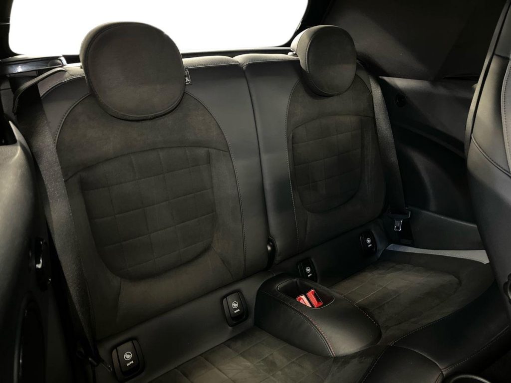 MINI John Cooper Works 2.0 John Cooper Works JCW Cabrio - 15