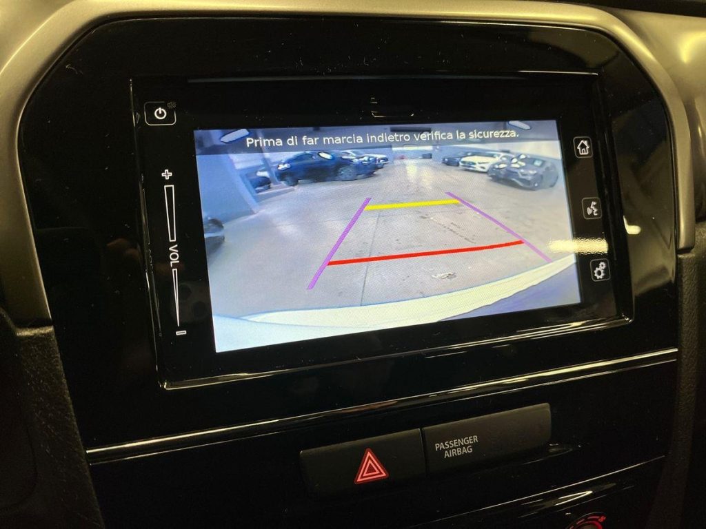 SUZUKI Vitara 1.4 Hybrid Cool - 12