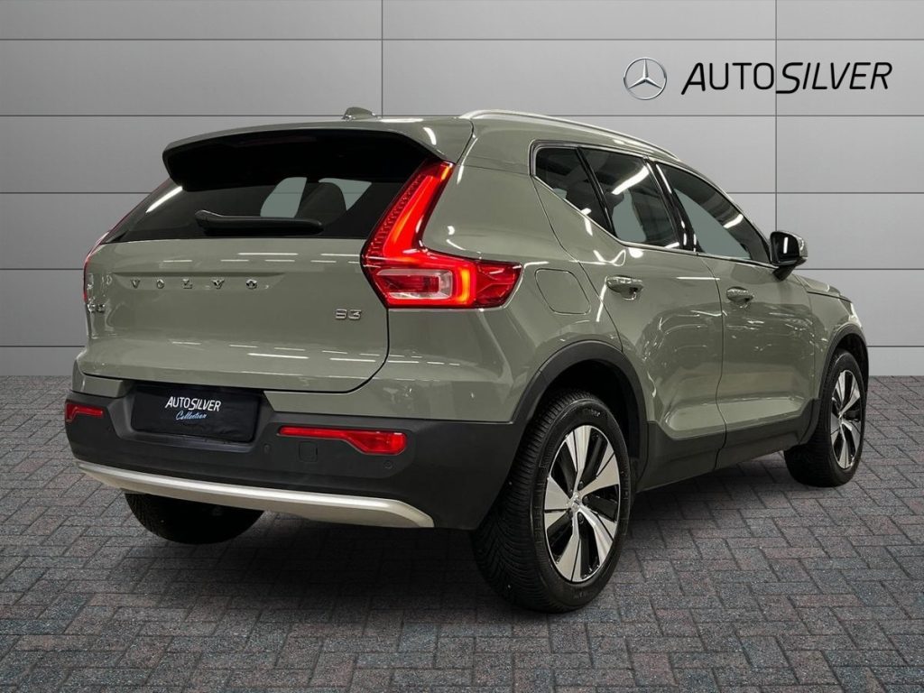 VOLVO XC40 B3 automatico Essential - 2