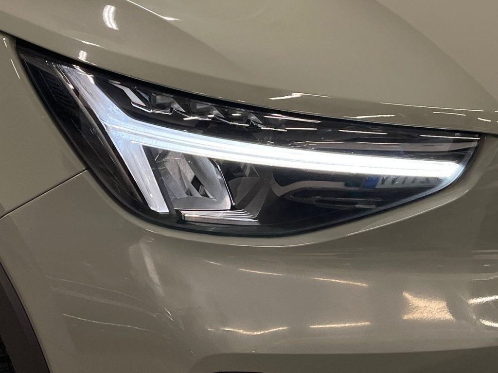 VOLVO XC40 B3 automatico Essential - 17