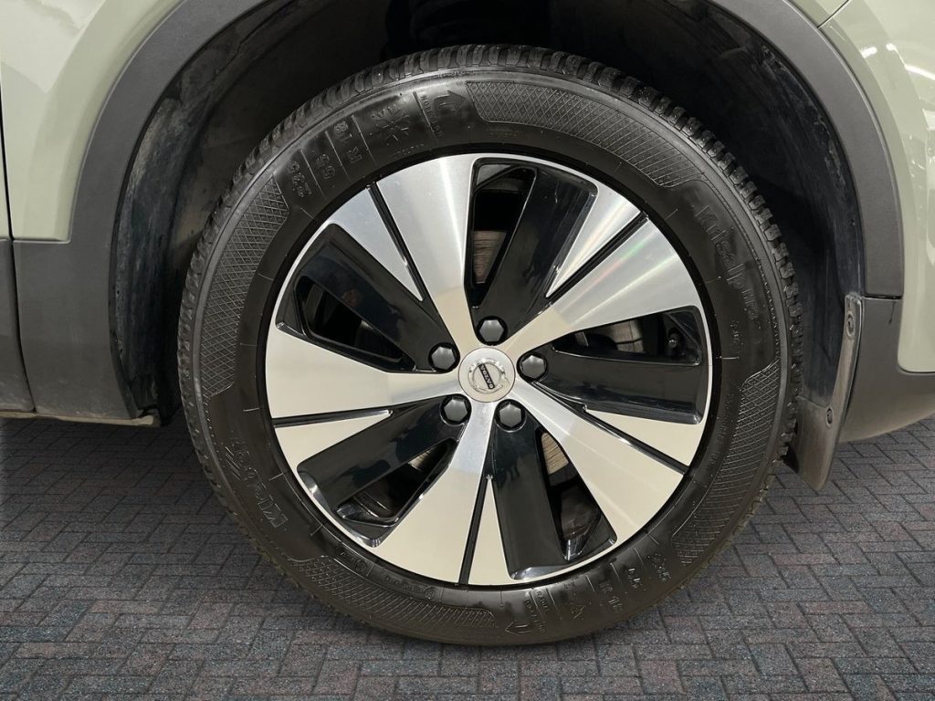 VOLVO XC40 B3 automatico Essential - 7