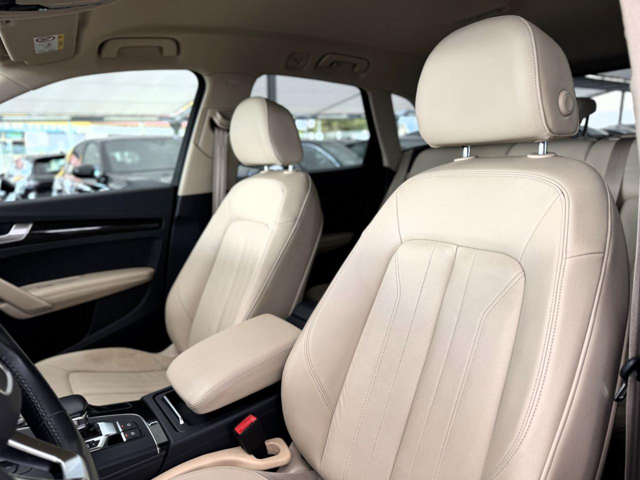 AUDI Q5 40 TDI quattro S-Tronic Sport - 7