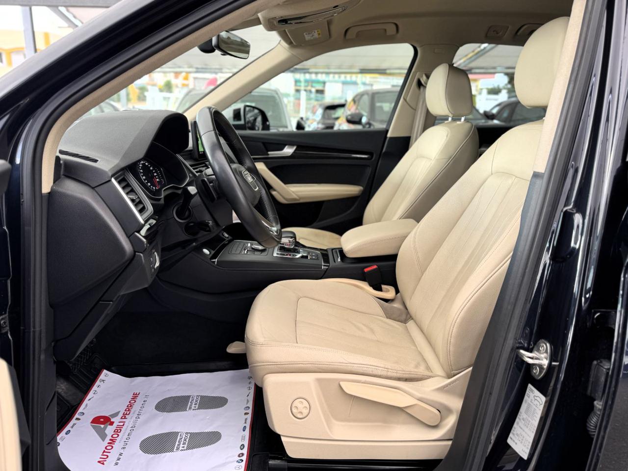 AUDI Q5 40 TDI quattro S-Tronic Sport - 6