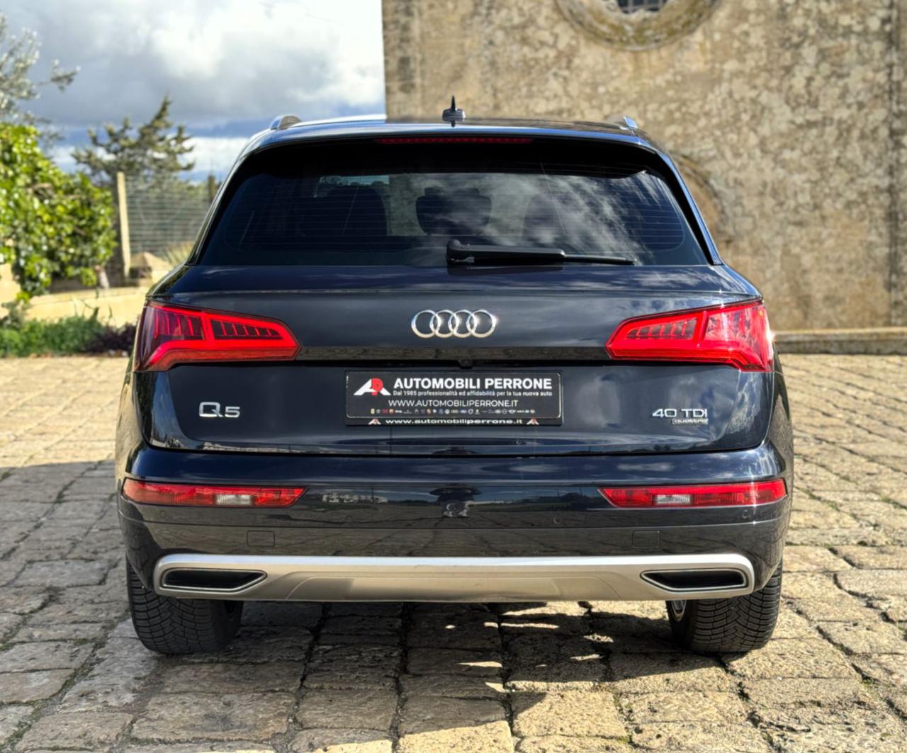 AUDI Q5 40 TDI quattro S-Tronic Sport - 14