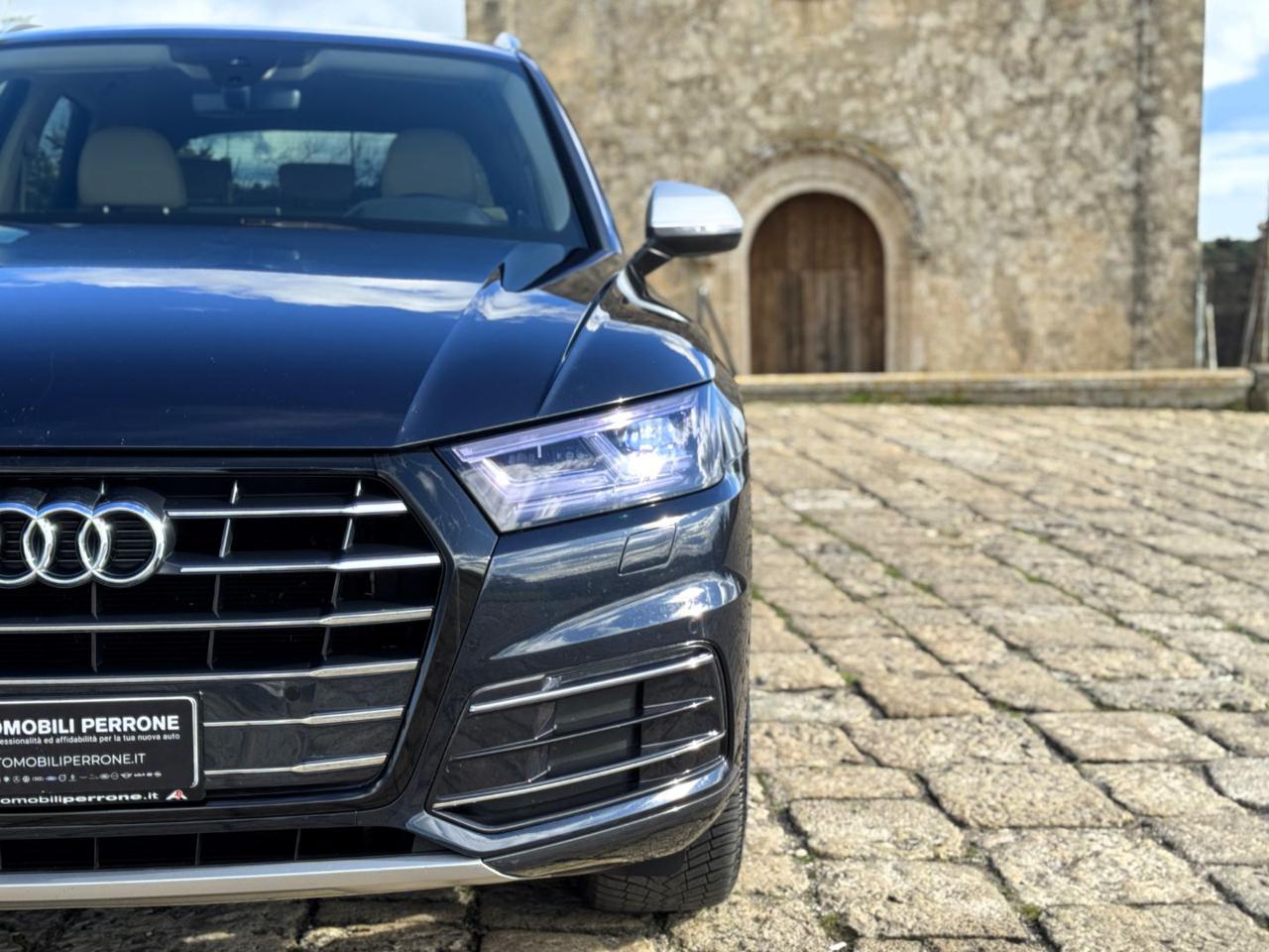 AUDI Q5 40 TDI quattro S-Tronic Sport - 36