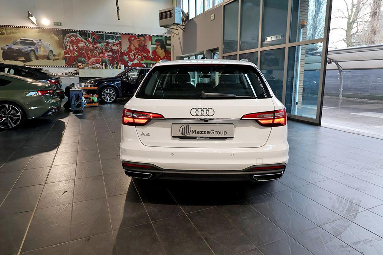 AUDI A4 35 TDI Avant S-Tronic Business - 8