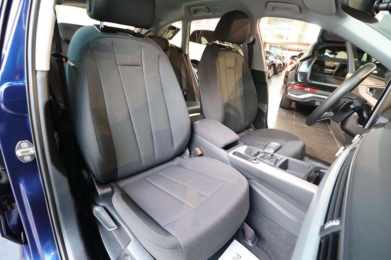 AUDI A4 30 TDI Avant S-Tronic Business Advanced - 17