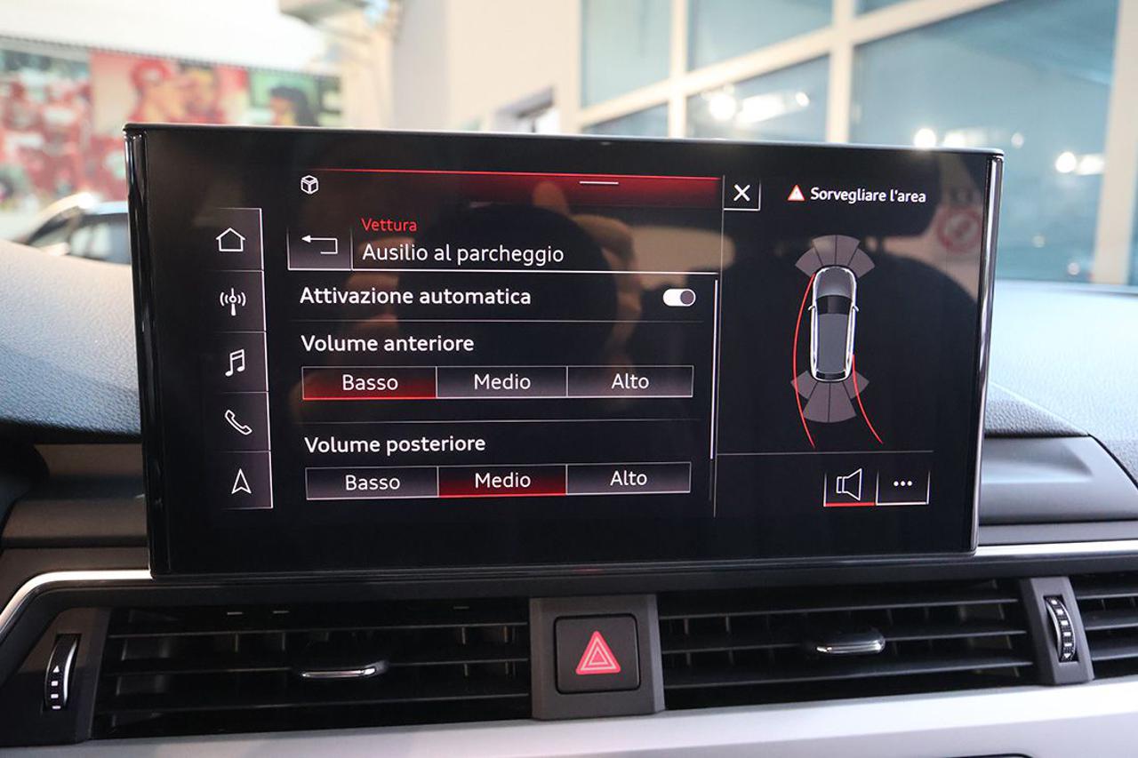 AUDI A4 30 TDI Avant S-Tronic Business Advanced - 24