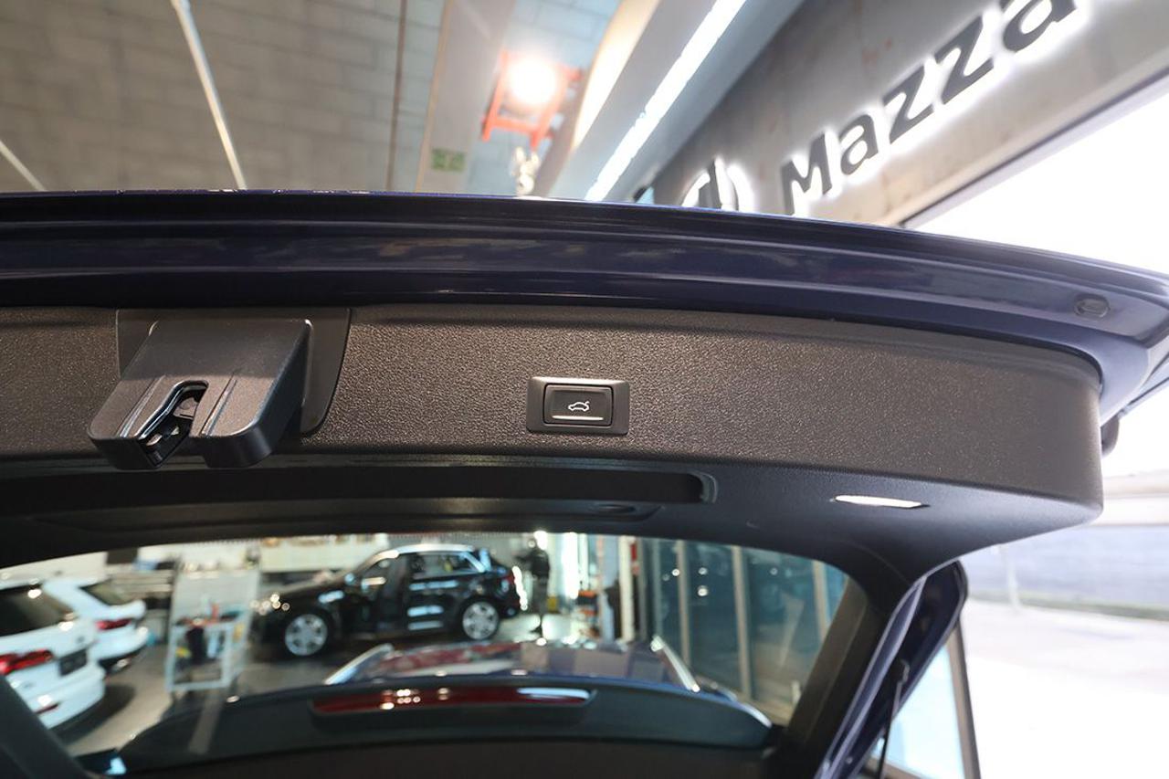 AUDI A4 30 TDI Avant S-Tronic Business Advanced - 13