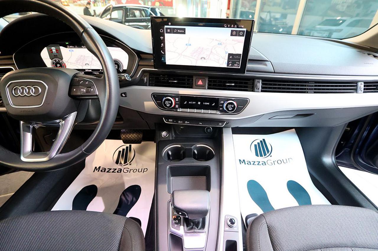 AUDI A4 30 TDI Avant S-Tronic Business Advanced - 32