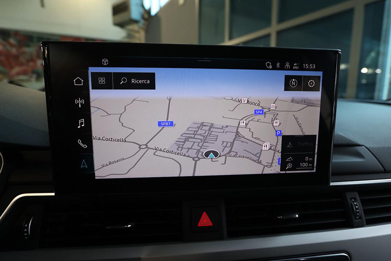 AUDI A4 30 TDI Avant S-Tronic Business Advanced - 23