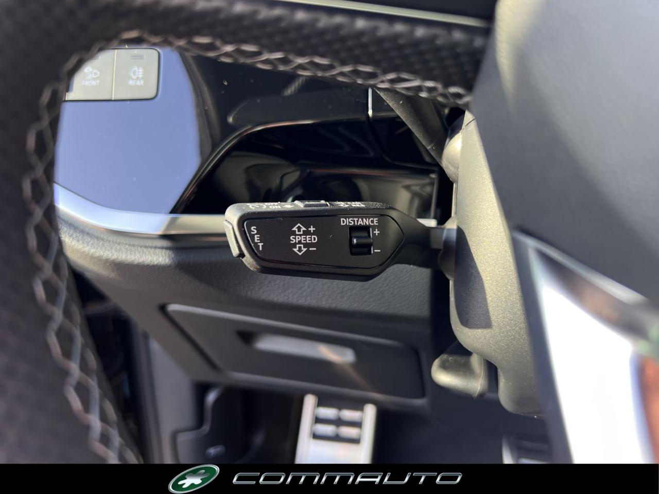 AUDI Q3 Sportback 35 TDI S tronic IdentityBlack - 22