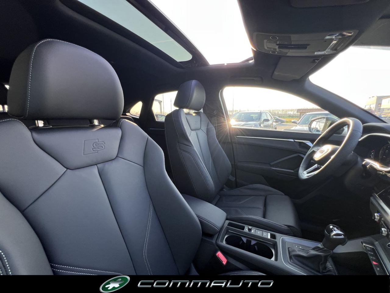 AUDI Q3 Sportback 35 TDI S tronic IdentityBlack - 15