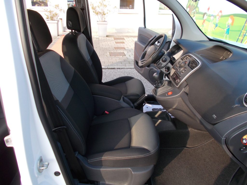 RENAULT Kangoo Blue dCi 8V 95CV 5 porte Life - 9