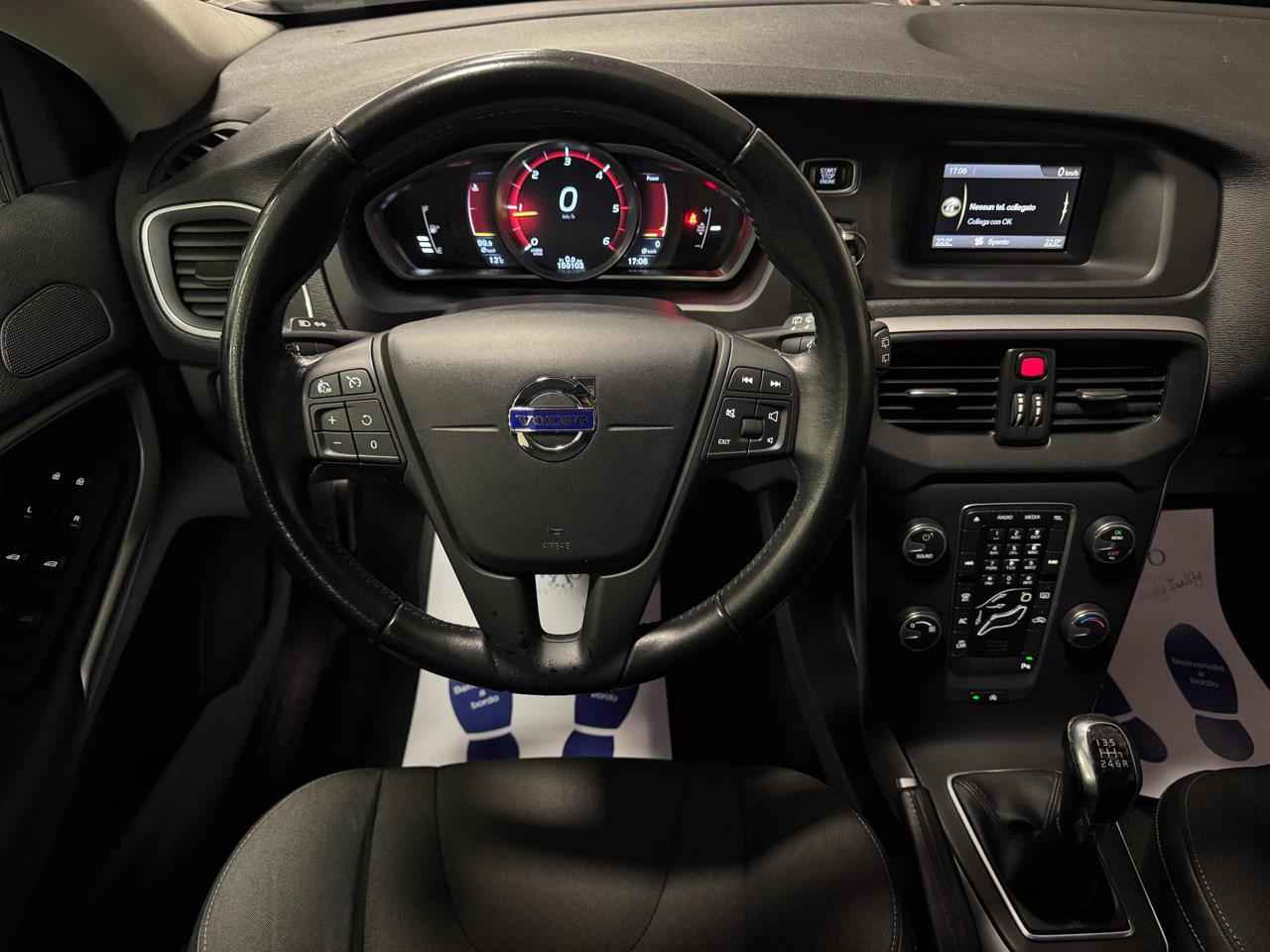 VOLVO V40 Cross Country D2 Kinetic - 6