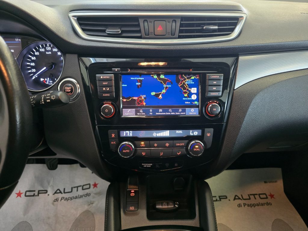 NISSAN Qashqai 1.5 dCi 115 CV N-Connecta - 18
