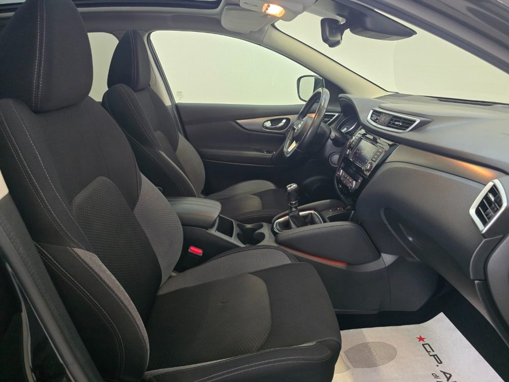 NISSAN Qashqai 1.5 dCi 115 CV N-Connecta - 26