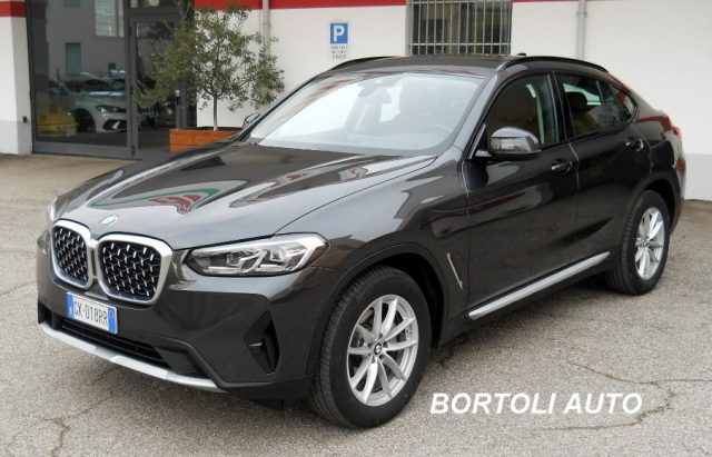 BMW X4 Grigio scuro metallizzato