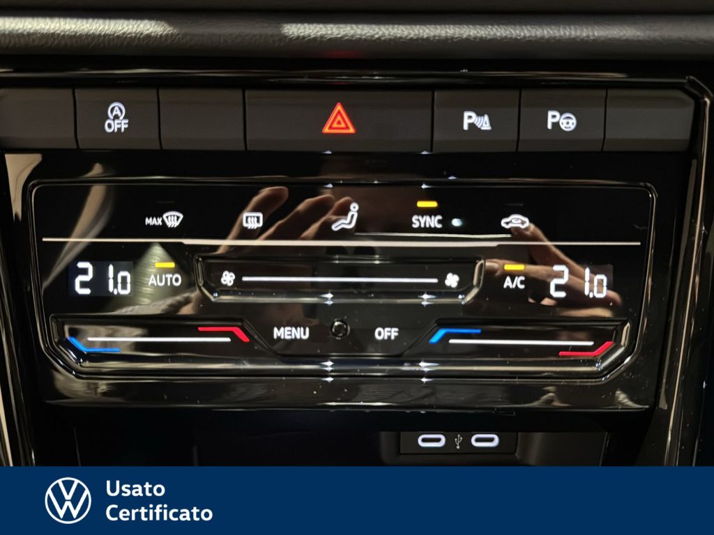 VOLKSWAGEN T-Roc 1.5 tsi r-line dsg - 13