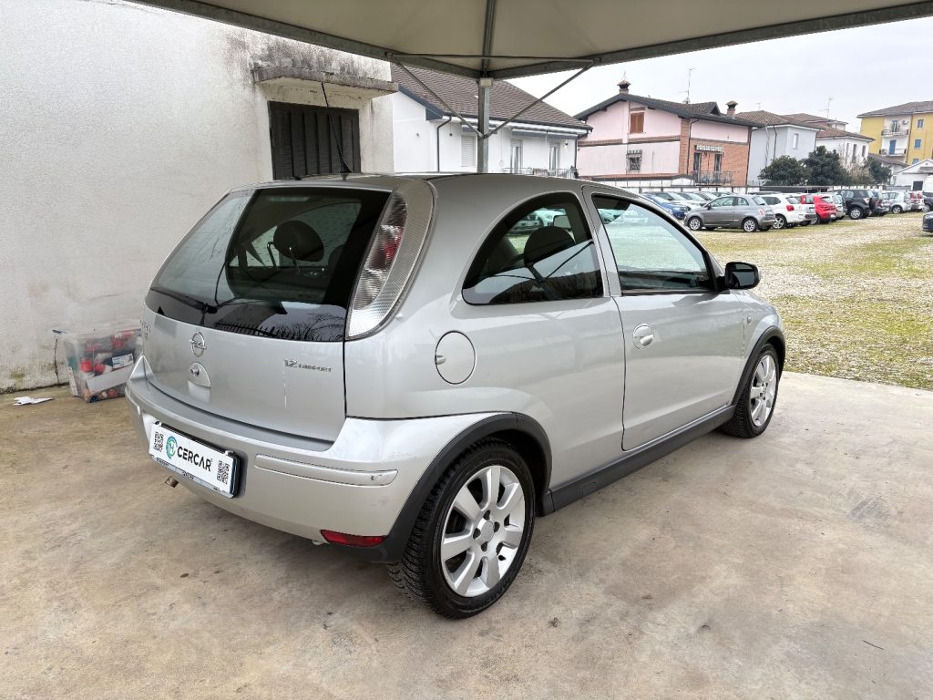 OPEL Corsa 1.2i 16V cat 3 porte OK NEOPATENTATI PRIMO PREZZO - 4