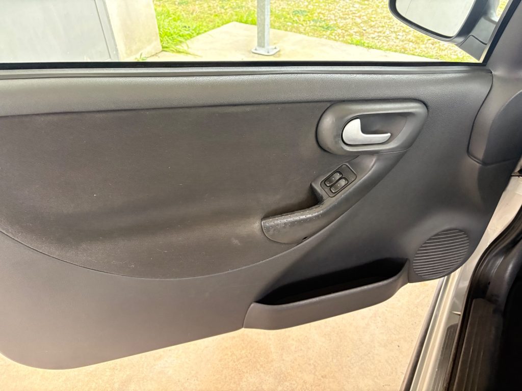 OPEL Corsa 1.2i 16V cat 3 porte OK NEOPATENTATI PRIMO PREZZO - 23