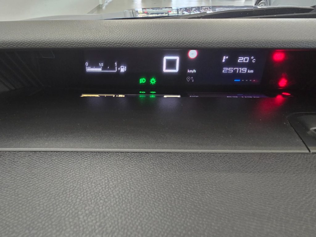 CITROEN C3 PureTech 100 S&S Plus - 11