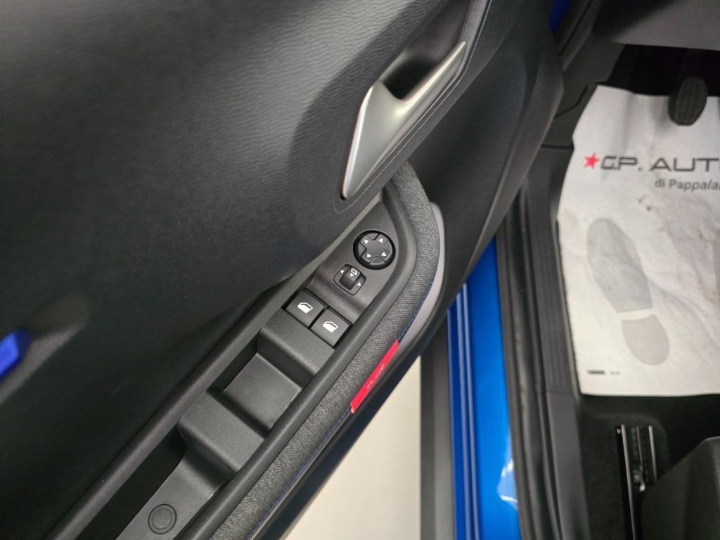 CITROEN C3 PureTech 100 S&S Plus - 19