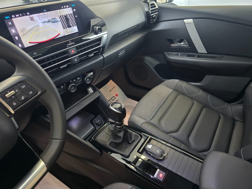 CITROEN C4 PureTech 130 S&S Max - 19