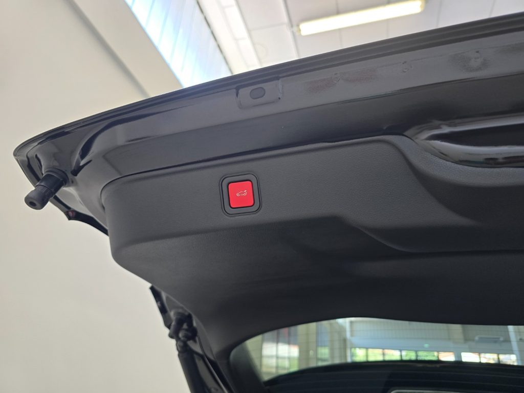 FIAT 600 Hybrid DCT MHEV La Prima - 9