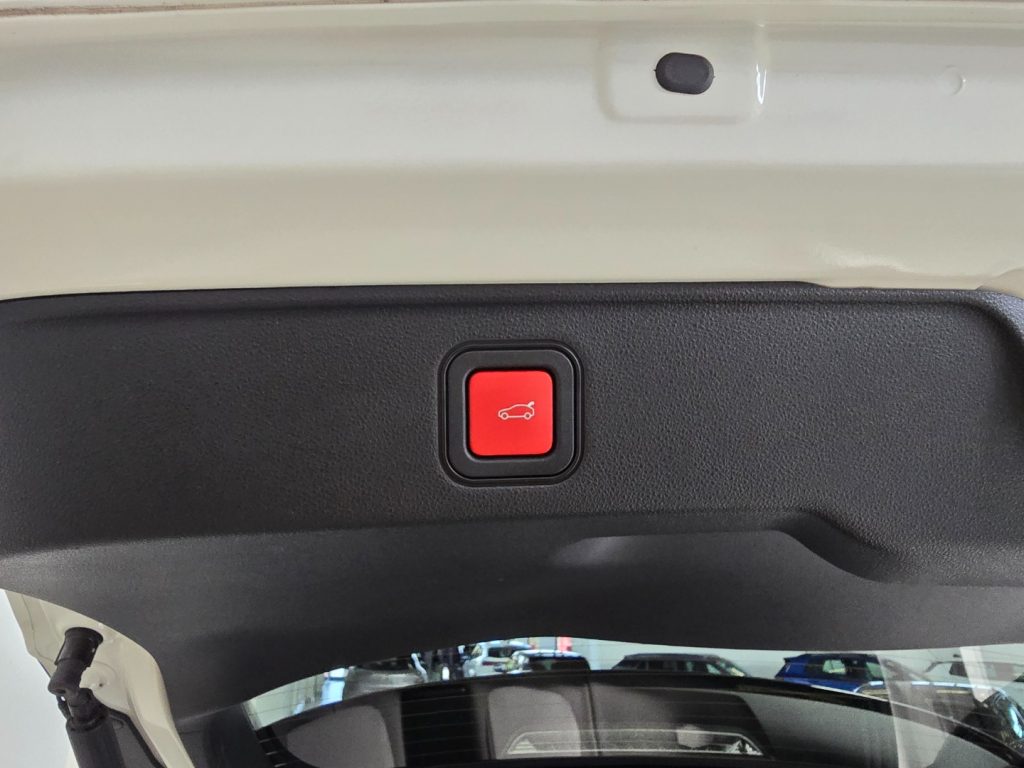 FIAT 600 Hybrid DCT MHEV La Prima - 10