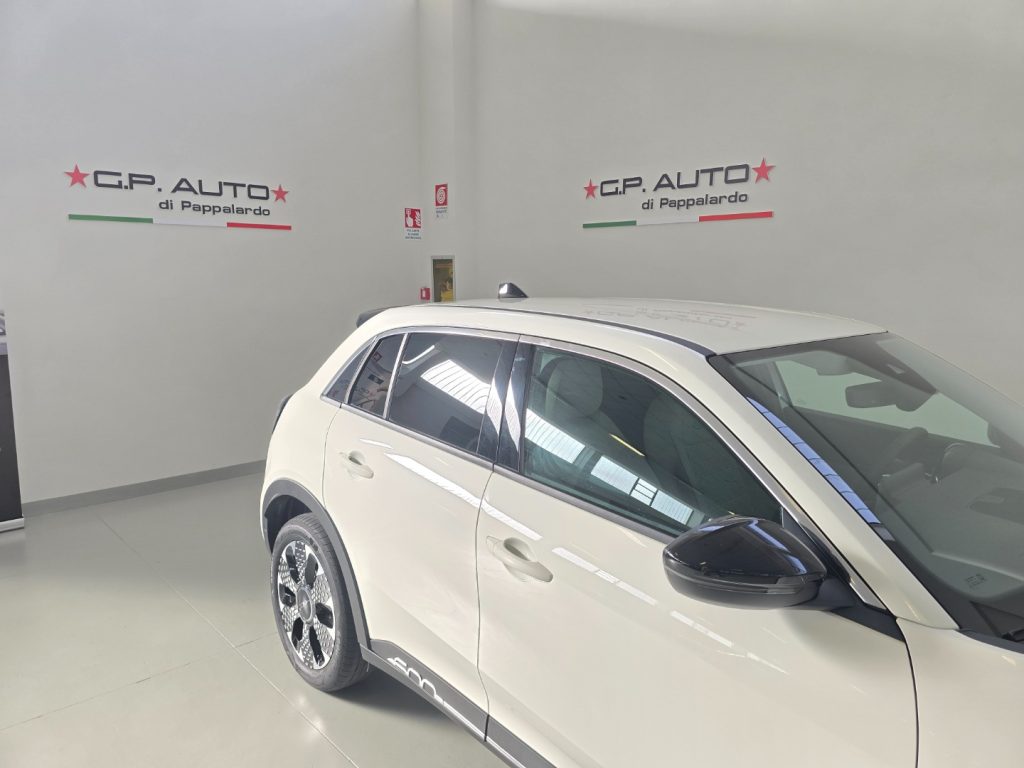 FIAT 600 Hybrid DCT MHEV La Prima - 27