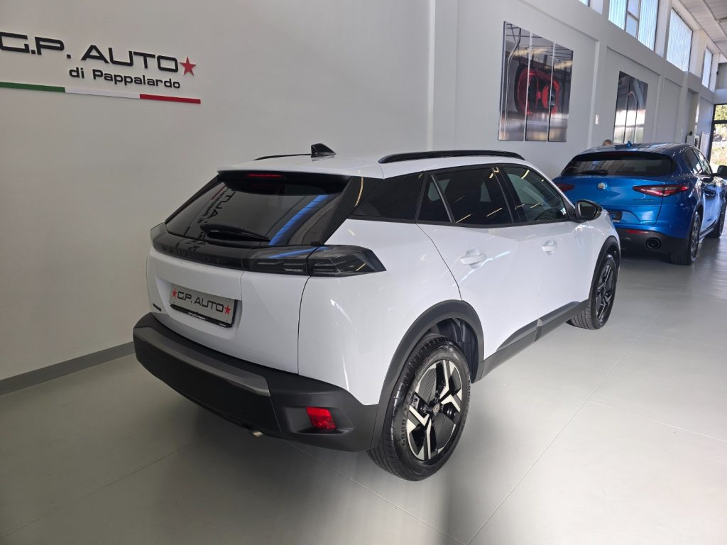 PEUGEOT 2008 PureTech 100 S&S Allure - 4