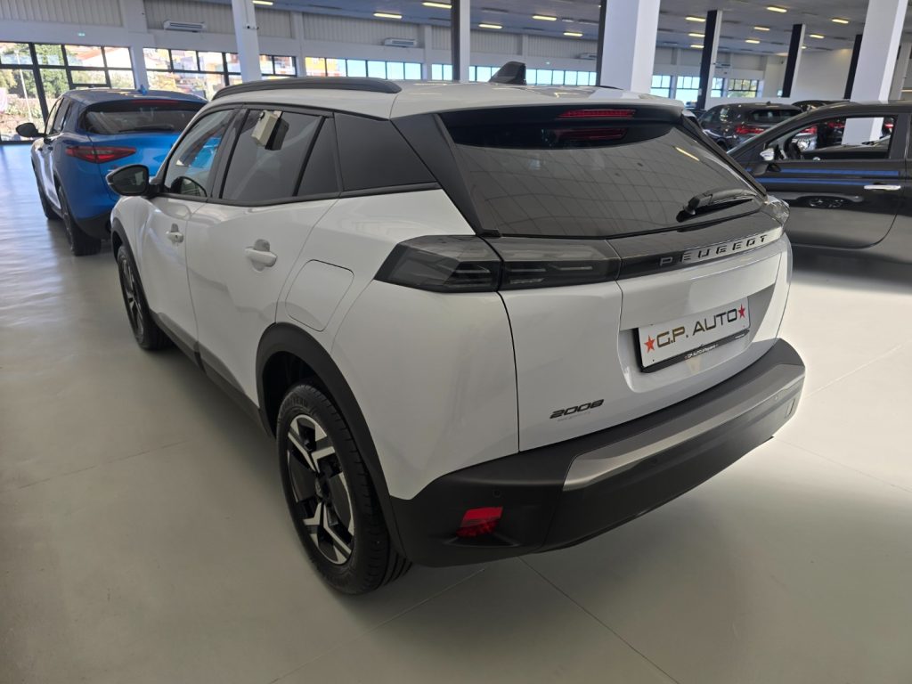 PEUGEOT 2008 PureTech 100 S&S Allure - 6