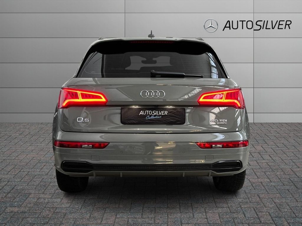 AUDI Q5 2.0 TDI 190 CV quattro S tronic S line plus - 4