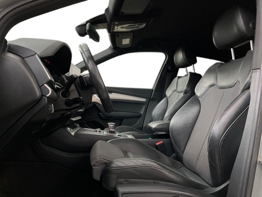 AUDI Q5 2.0 TDI 190 CV quattro S tronic S line plus - 10