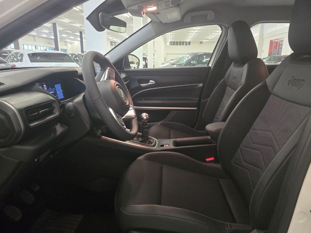 JEEP Avenger 1.2 Turbo 100 CV Altitude - 19