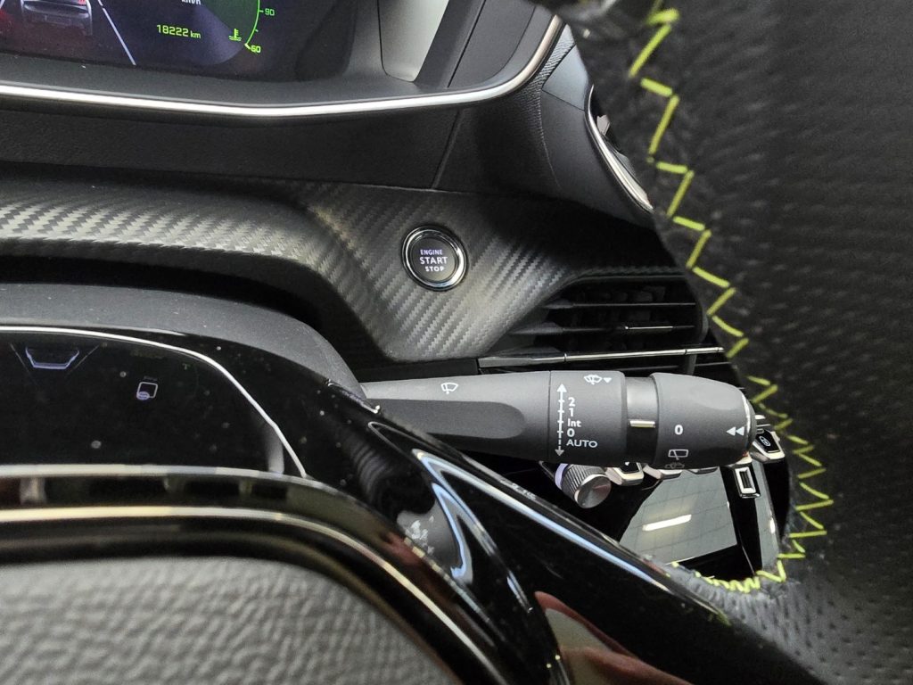 PEUGEOT 208 PureTech 100 5 porte GT line - 19