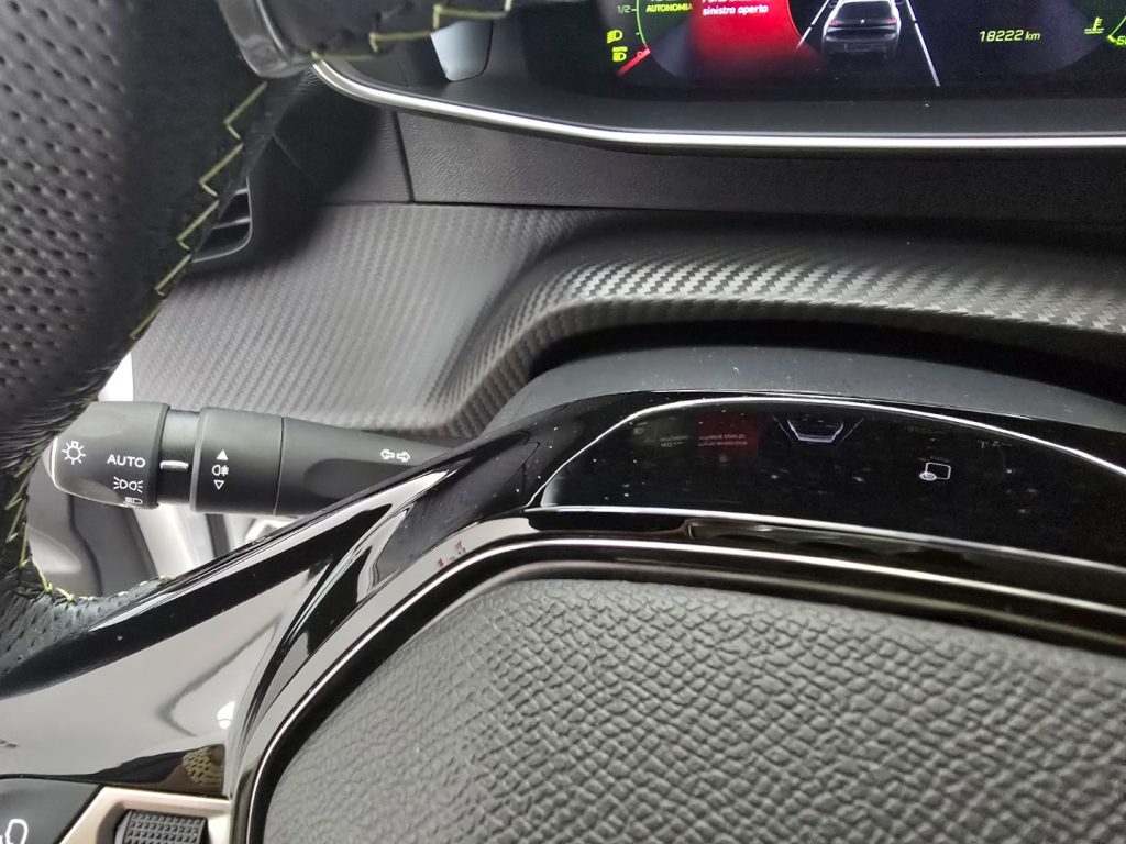 PEUGEOT 208 PureTech 100 5 porte GT line - 18