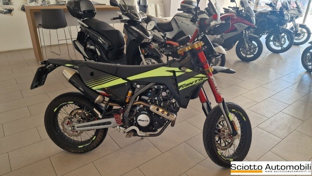 FANTIC MOTOR XMF 125 Competition - 2