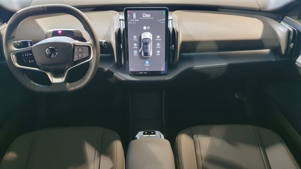 VOLVO EX30 Single Motor RWD Plus my26 - Grid Foto 7