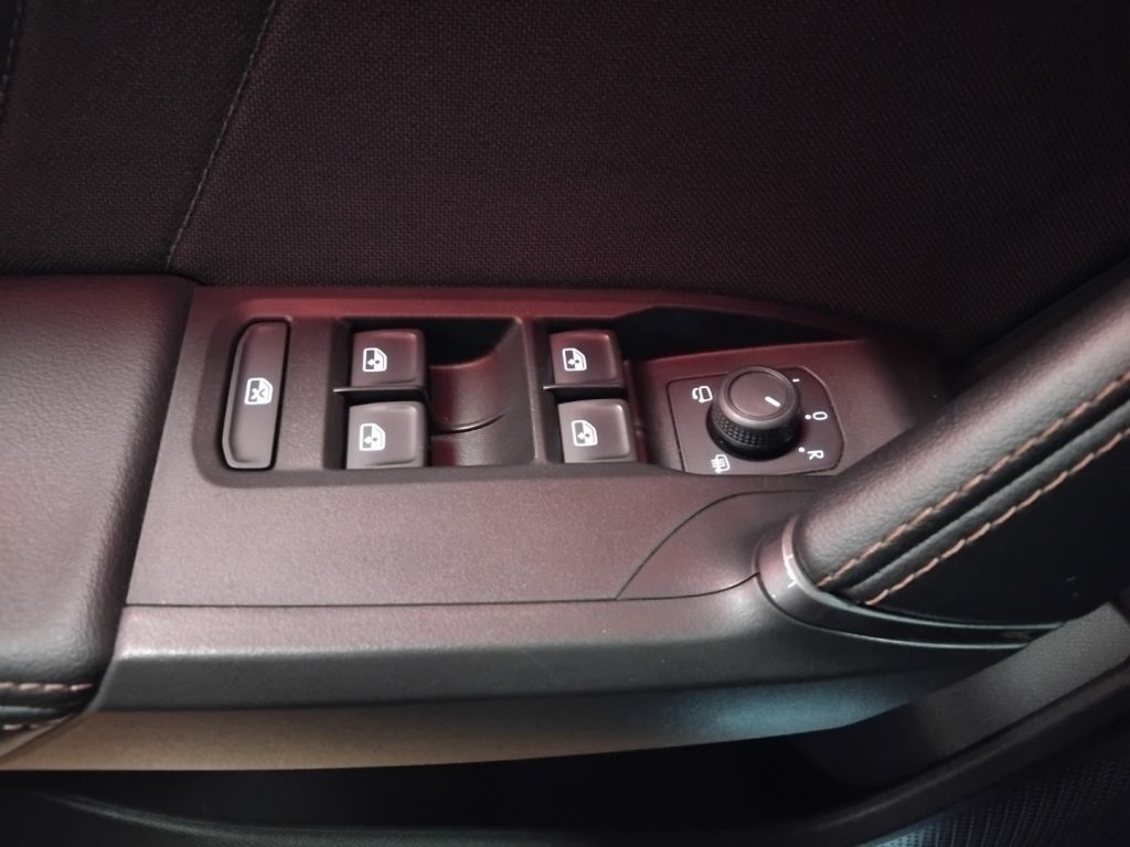 CUPRA Leon 2.0 TDI 150 CV DSG - 17