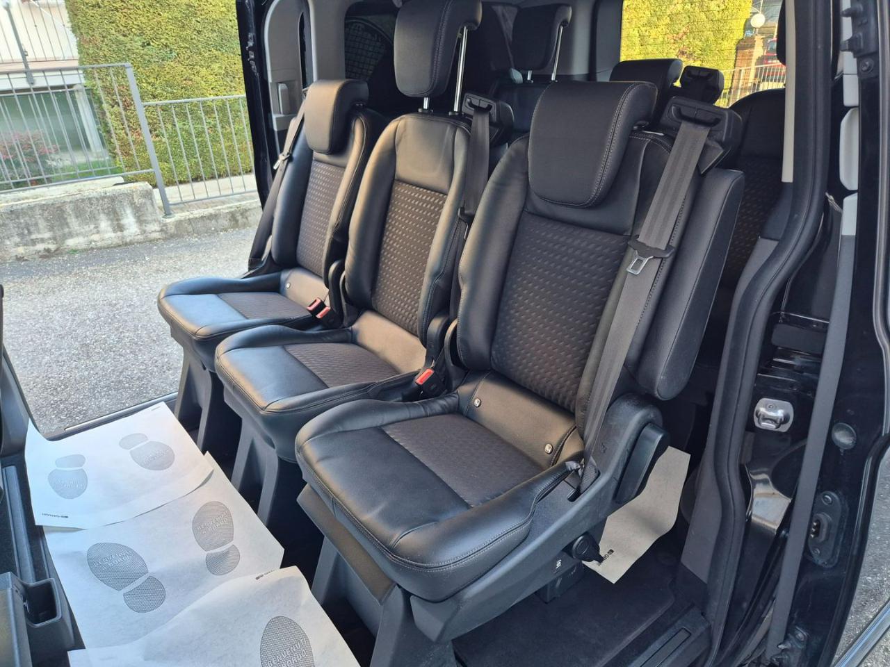 FORD Tourneo Custom 320 2.0 EcoBlue 185CV aut. PC Sport - 14